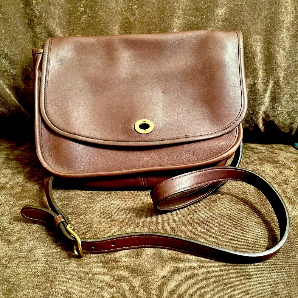 Classic Coach All Leather Gently Loved